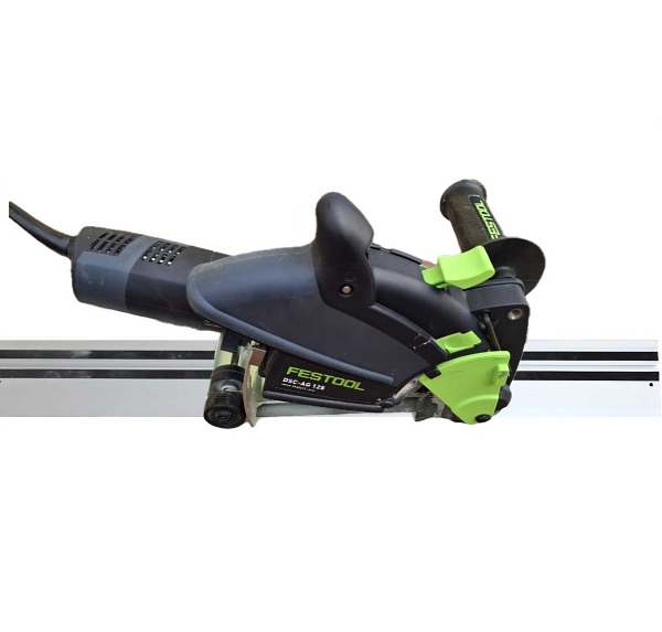 Diamantový dělící systém s lištou