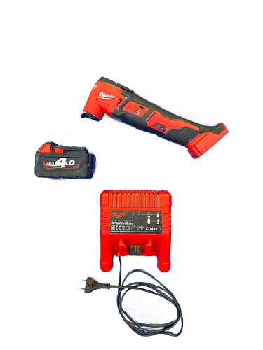 Multifunkční aku nástroj